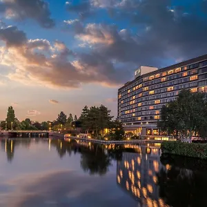 hilton-amsterdam.zandvoort-hotels.com/